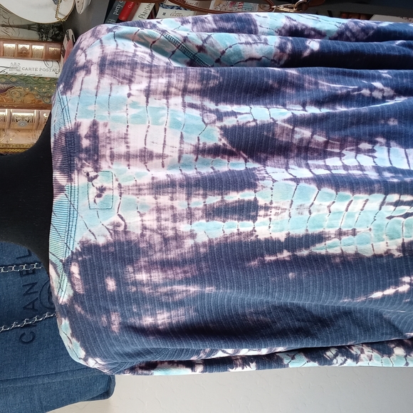 Ruff Hewn Long Sleeve Sweatshirt - Picture 5 of 8